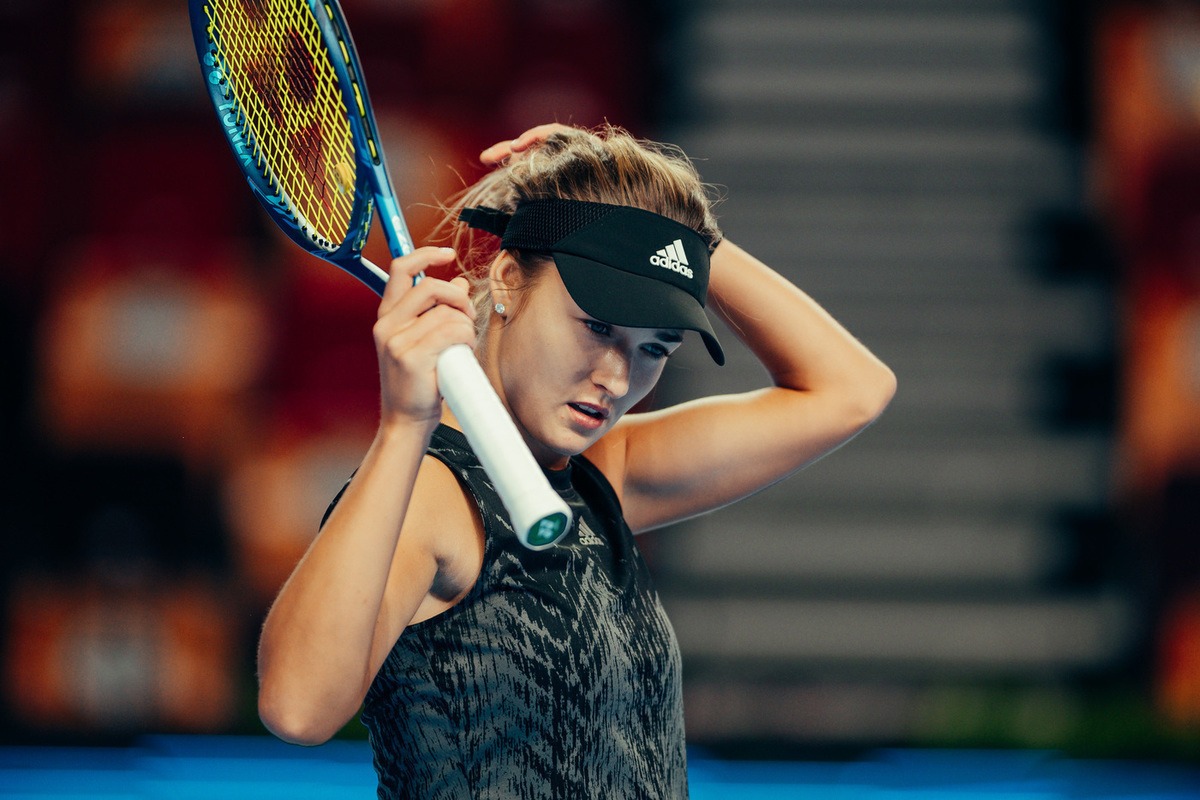 Калинская вышла в четвертьфинал в Дубае, обыграв Остапенко
