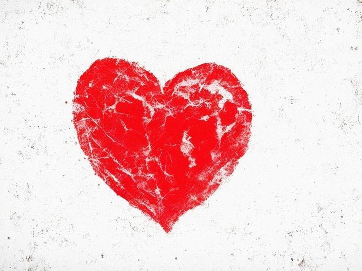 Житель Петербурга осужден условно из-за рисунка и надписей на стене против СВО