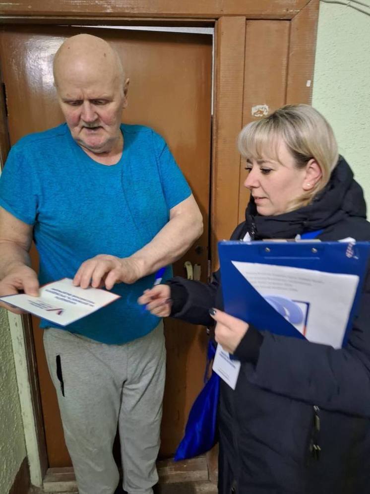 Информаторы участковых избирательных комиссий Большого Серпухова продолжают работу