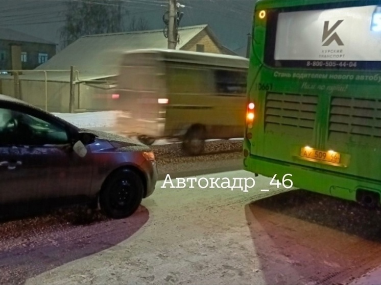 В Курске случилось очередное ДТП с автобусом Volgabus