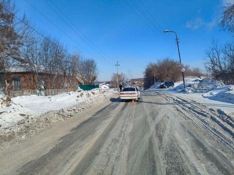 В Новосибирске водитель «Ниссан» сбил 18-летнего подростка