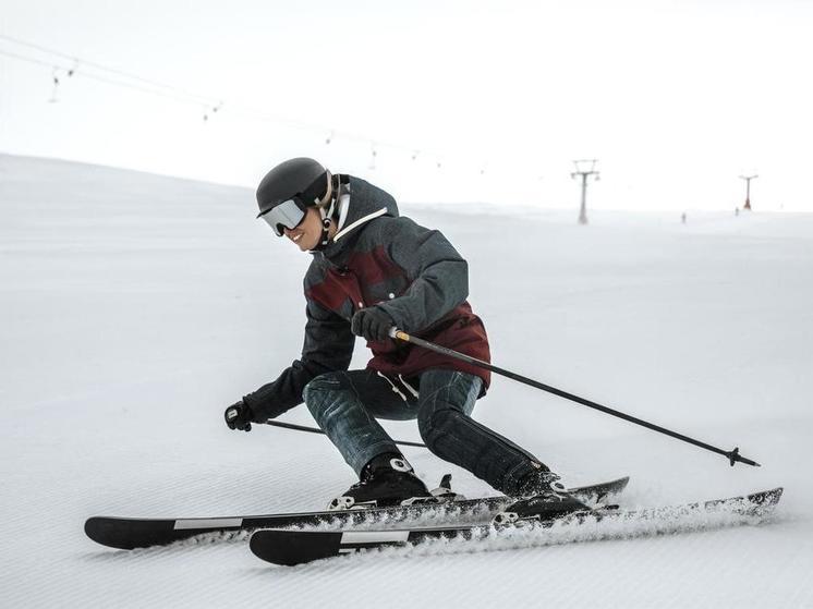 На курорте «Манжерок» впервые прошли всероссийские соревнования по горным лыжам «Надежды России»