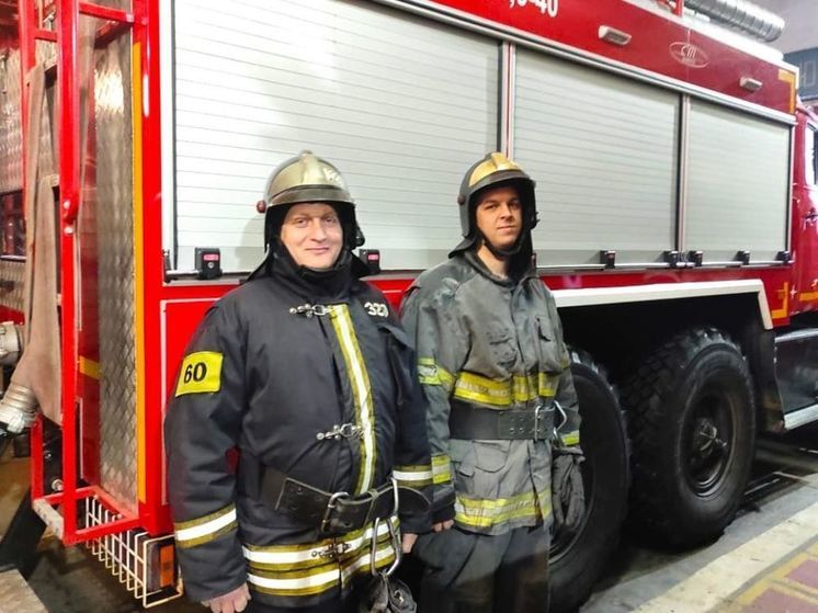 Спасатели Королева освободили пальцы малыша из дверного проема