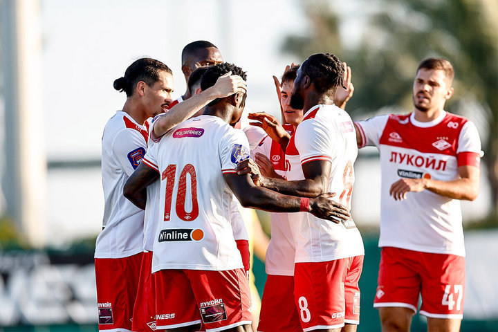 Одни из последних контрольных матчей этой зимой