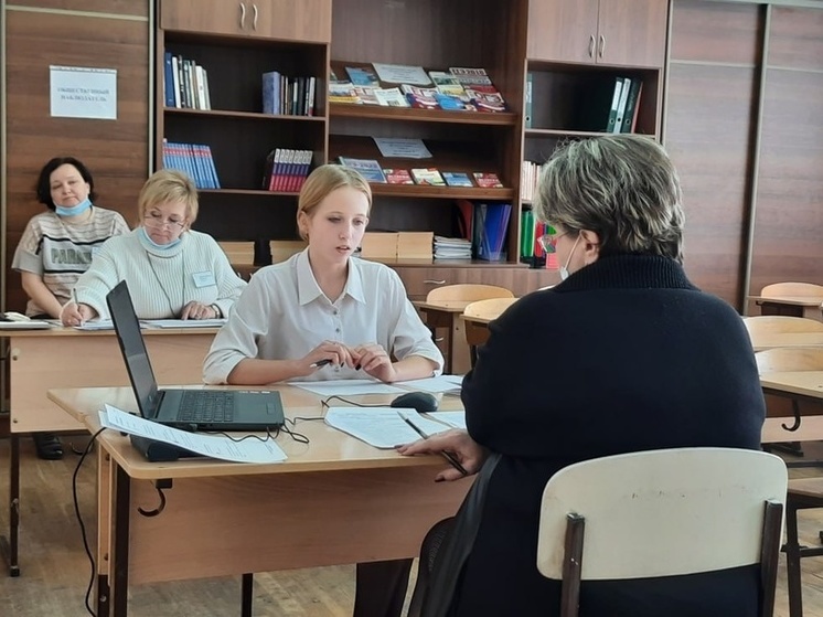 На Кубани 97% девятиклассников успешно сдали итоговое сочинение по русскому языку