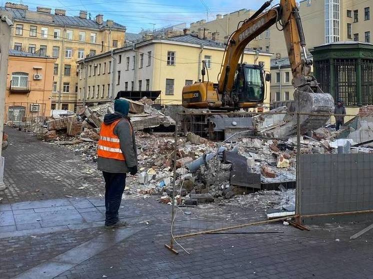 Рынок труда в Петербурге столкнулся с нехваткой мигрантов