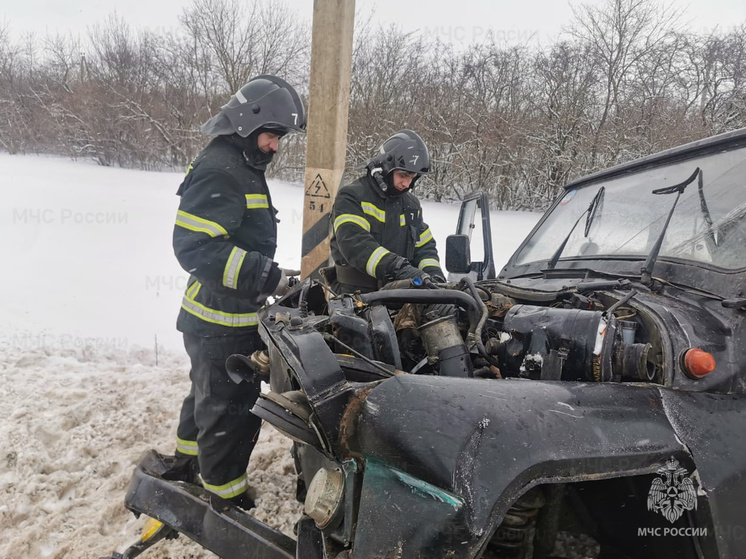 Под Орлом произошло страшное ДТП, оставившее автомобили в обломках