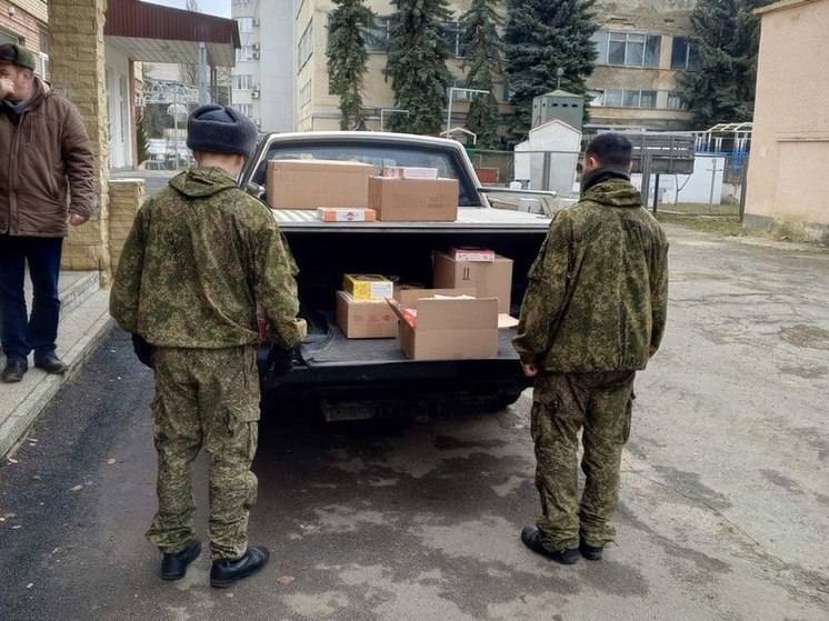 Ставропольские мамы к 23 февраля передали гостинцы в военные части