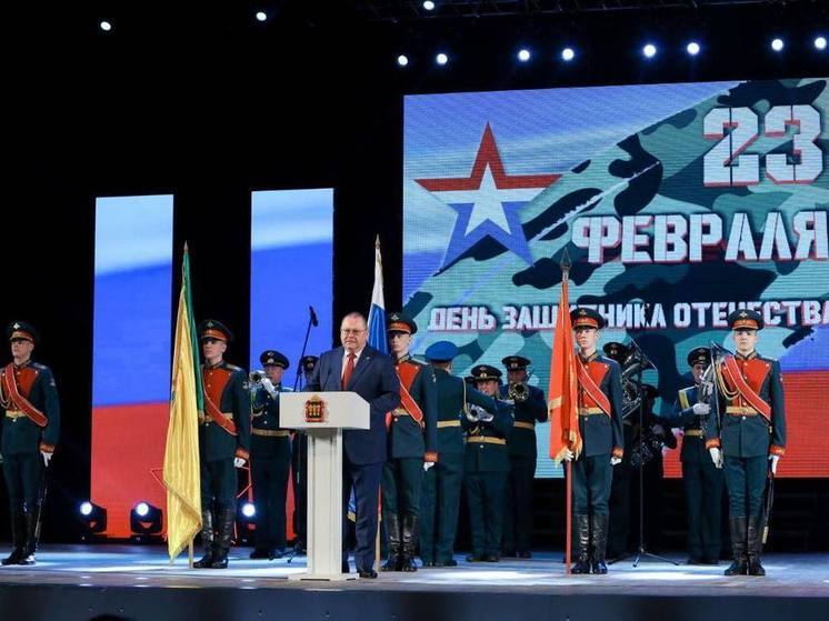 Олег Мельчинко поздравил пензенцев с Днем защитника Отечества