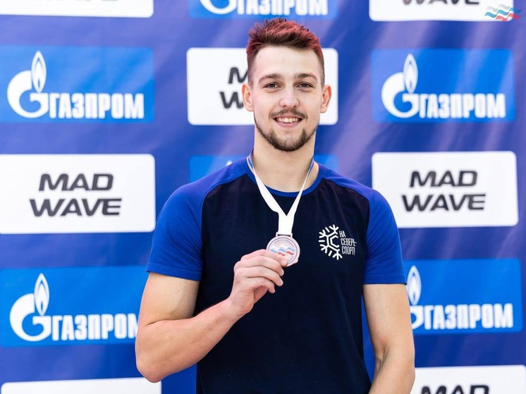 Полярнозоринец Павел Самусенко завоевал три медали на Кубке России по плаванию