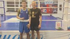 В Луганске провёл тренировку по боксу спортсмен из Орловской области