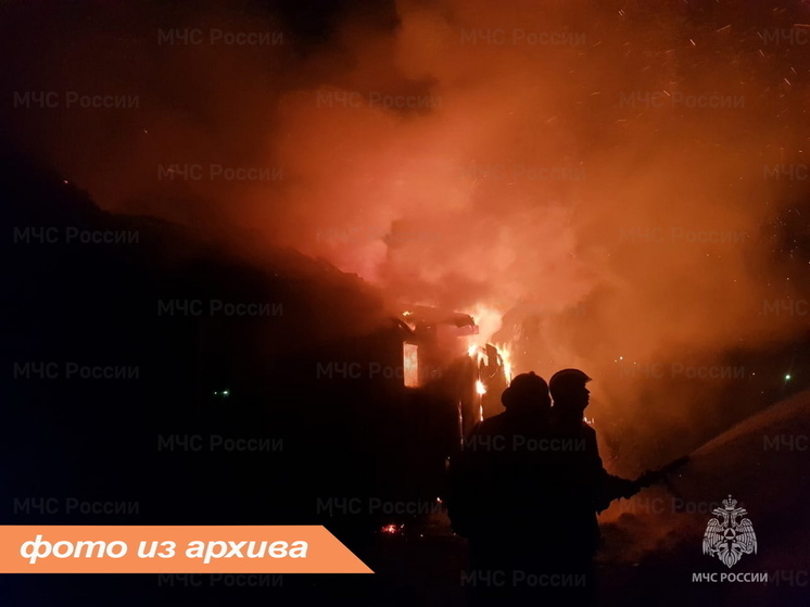 Дачный дом загорелся в Строганово 22 февраля