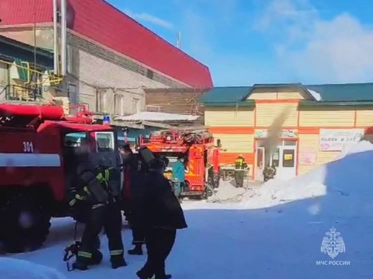 На рынке в алтайском селе произошел пожар