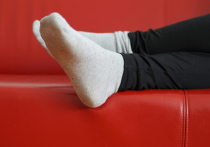 Стилисты назвали белые носки абсолютным табу

