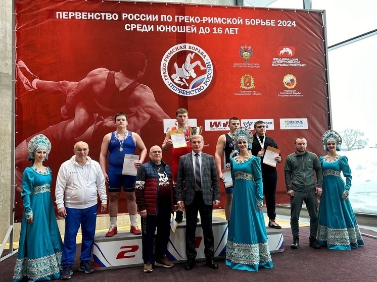 Спортсмены из ДНР приняли участие в первенстве России по греко-римской борьбе