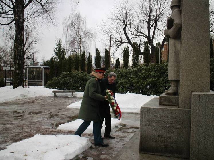 A flower-laying ceremony took place in Oslo