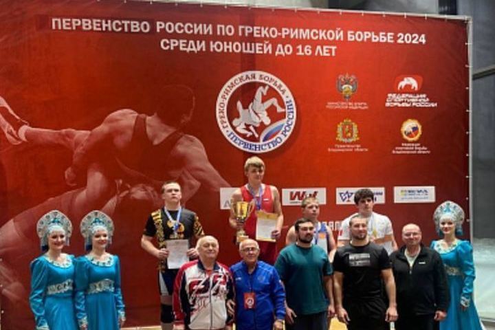 Tuljak became a member of the Russian Greco-Roman wrestling team
