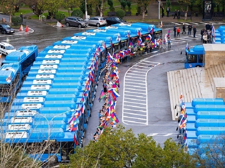 На дороги Сочи выйдет 71 новый автобус на метане с видеокамерами