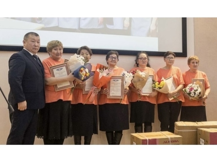  В Якутии завершился конкурс по пошиву одежды для участников СВО "Илии сылааһа-2024"