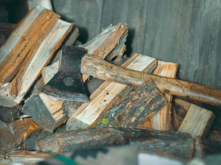 Четыре года строгого режима получил смолянин за удар топором по лицу