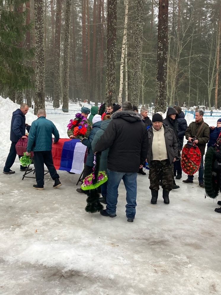 Приладожье проводило в последний путь еще одного земляка, погибшего на СВО