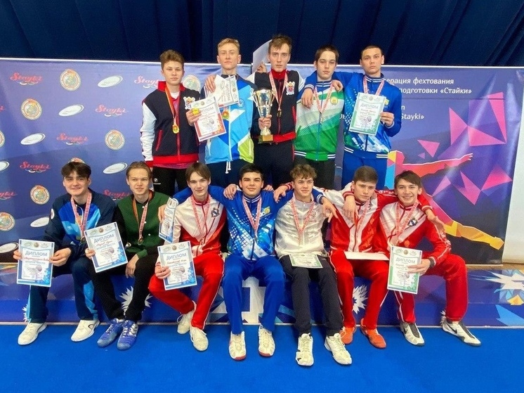 Курские рапиристы завоевали 12 медалей на первенстве Беларуси