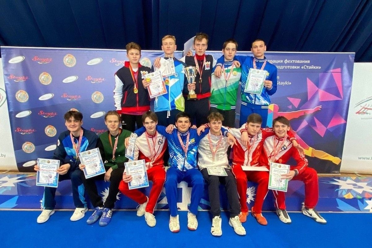 Kursk foil fencers won 12 medals at the Belarusian championship