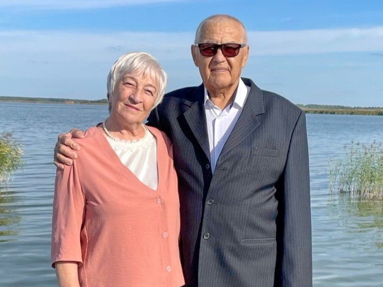 Супруги Юсуповы из Салехарда отметили 55-летие семейной жизни