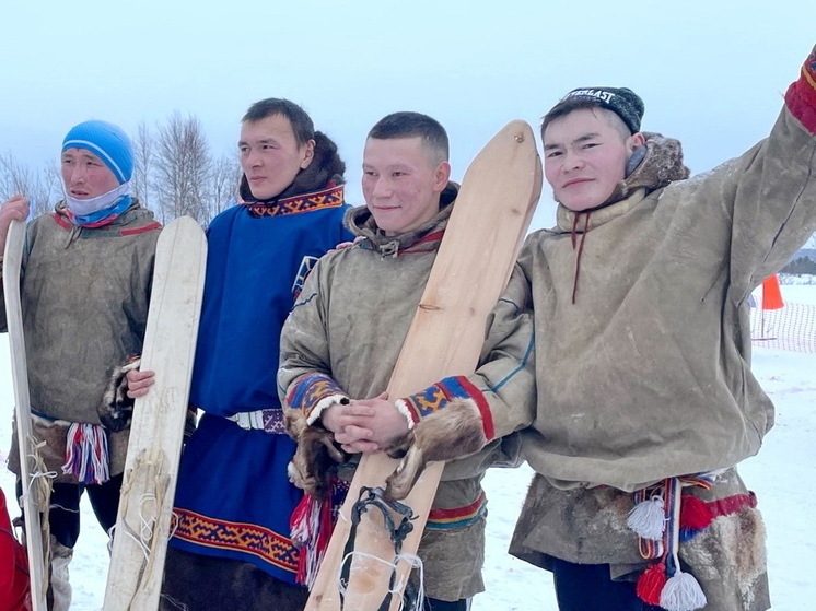 В лыжной эстафете на Дне оленевода в Надыме определили победителей