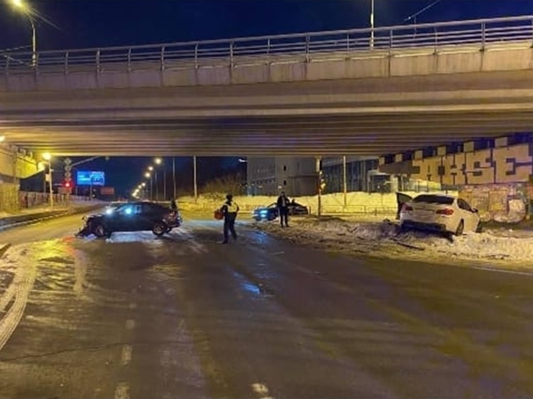 В Екатеринбурге за сутки в ДТП пострадали два человека - МКЕкатеринбург