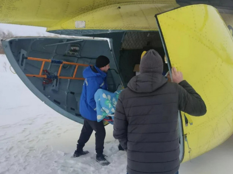 В Саратов на вертолете привезли сильно обмороженного пациента