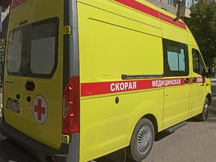 В Ростове женщина-пешеход попала под колеса автомобиля