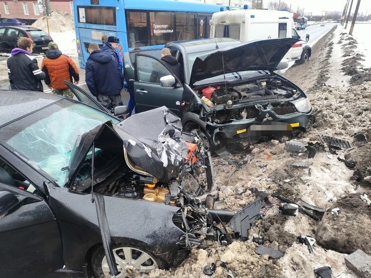 Момент серьезного ДТП в Твери попал на видео