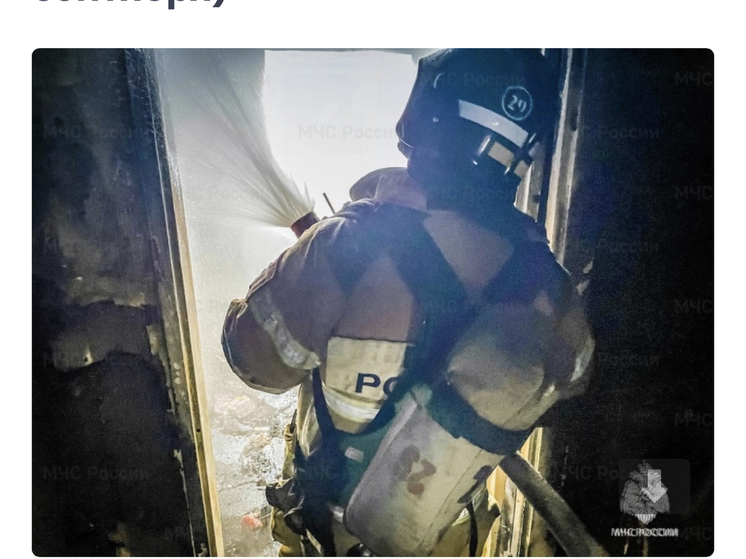 12 сентября мужчина. Брэд питт 2004. Образ на выпускной для мальчика. Август мужчина. August man.