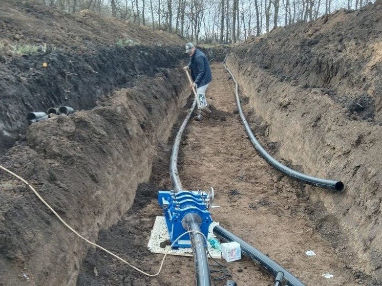 В поселке под Армавиром завершают строительство водопровода