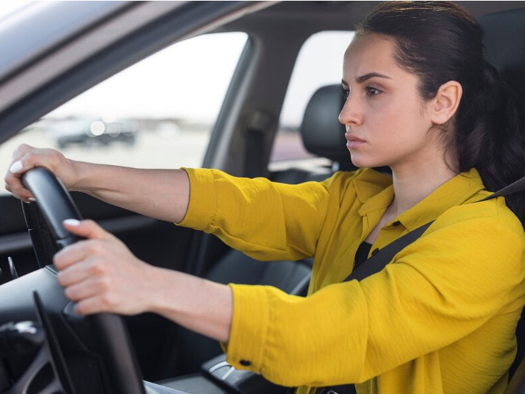 В торговых сетях дамы сами грузят, сами возят