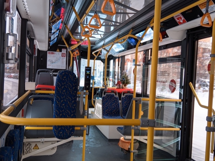 Красноярцы пожаловались на трудности с оплатой в автобусе №64