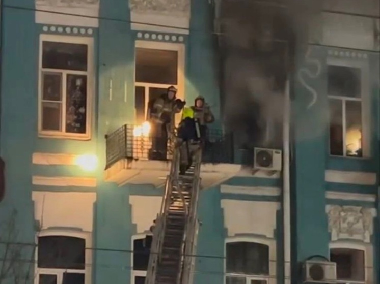 Стала известна причина пожара в старинном здании в центре Ростова