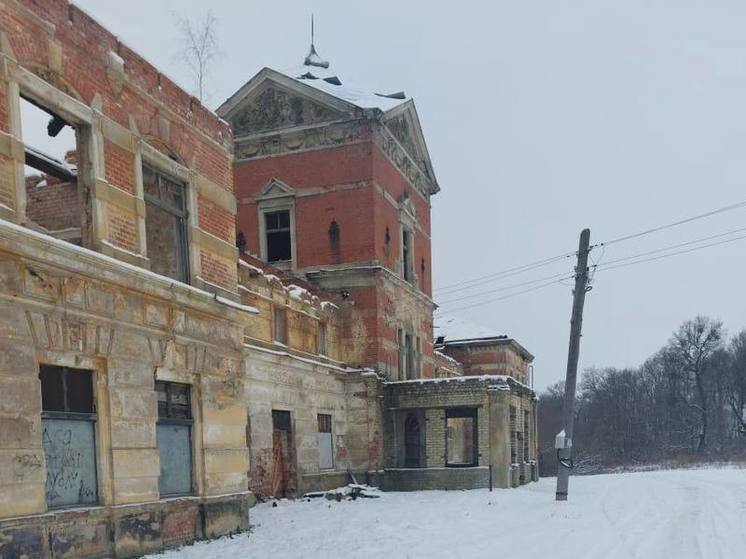 В Гвардейском районе 11-летний ребенок получил травмы в заброшенной усадьбе