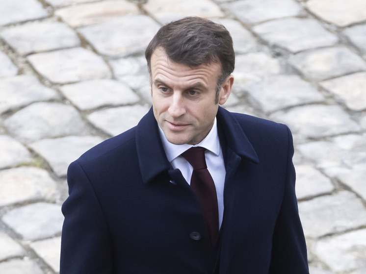 Что обсуждают чиновники в Елисейском дворце