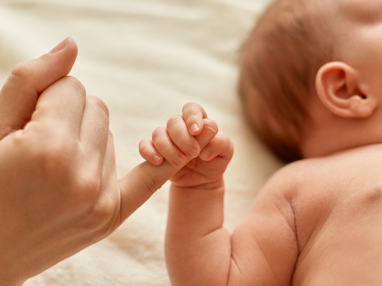 В Новом Уренгое за сутки родилось вдвое больше детей, чем обычно