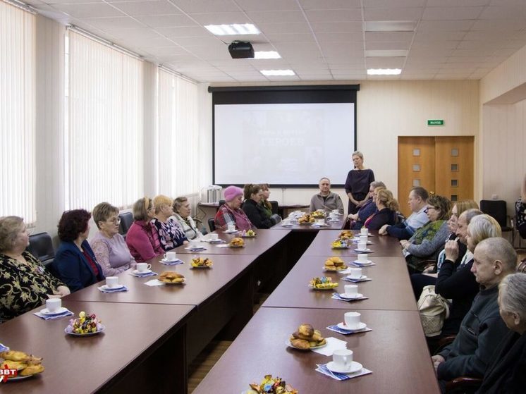 В Вышнем Волочке прошла встреча с родителями и жёнами участников СВО