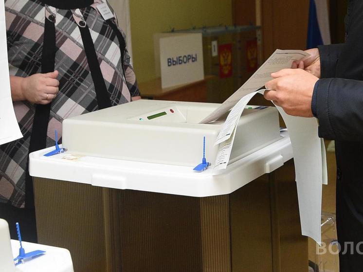 Это электронное устройство для подсчёта голосов избирателей на выборах в России