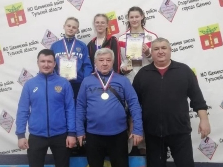 Липчанки завоевали полный комплект медалей на первенстве ЦФО по вольной борьбе