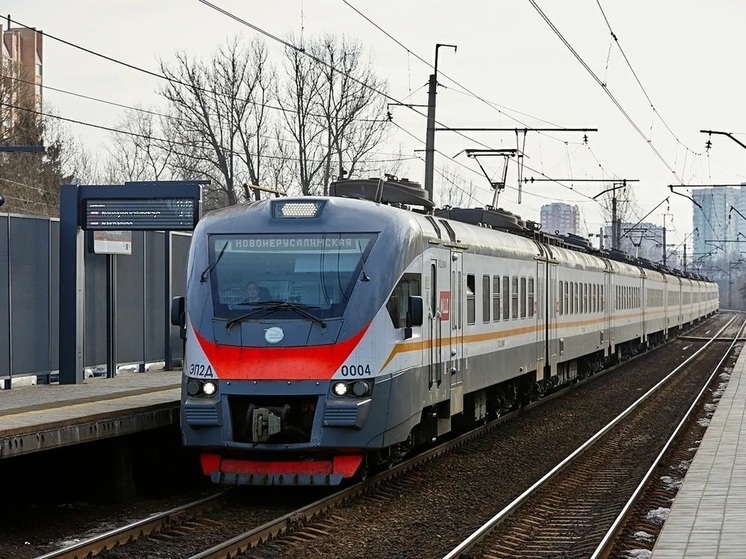 Свыше 5 миллионов пассажиров совершили поездки в праздничные дни