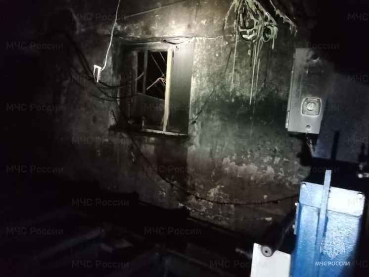 В Рыбинске сгорел гараж с автомобилем, а в Ярославле - квартира в МКД