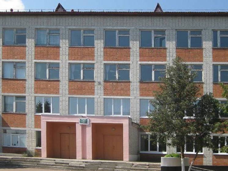 За 120 миллионов рублей в брянском Трубчевске отремонтируют школу