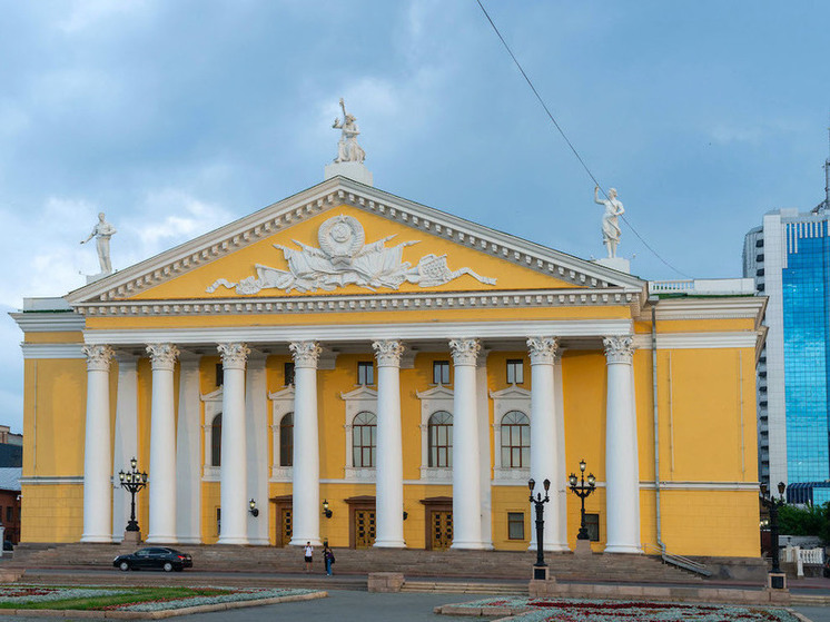 В Челябинске отменили концерт Эмина Агаларова