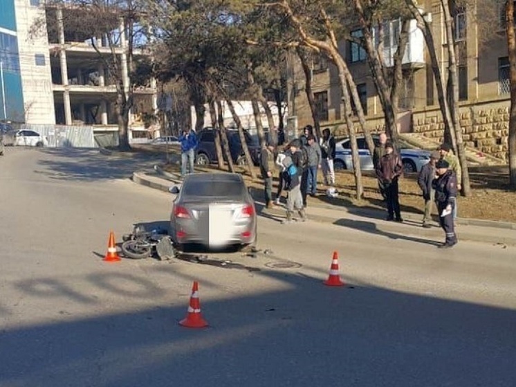 Мотоциклист без прав насмерть разбился в Кисловодске