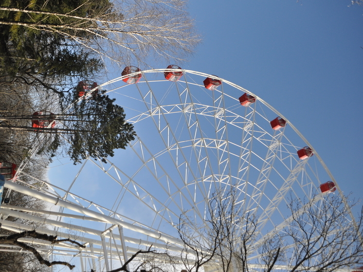 На Ставрополье в мае запустят самое высокое в СКФО колесо обозрения
